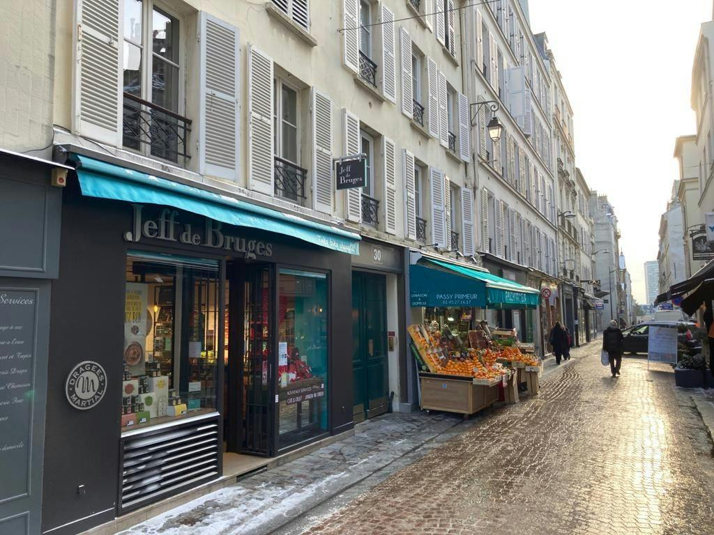 1-Bedroom Apartment in Rue de l'Annonciation, Paris (1504339) ROOM 2