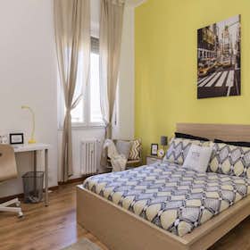 Private room for rent for €995 per month in Milan, Via San Vincenzo
