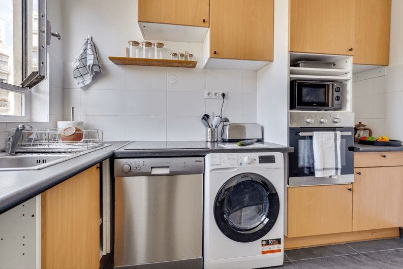 Apartment Paris, 1 bed, 13m² — photo 9