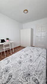 Cameră privată de închiriat pentru 330 EUR pe lună în Cartagena, Calle Lope de Rueda