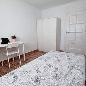 Отдельная комната сдается в аренду за 330 € в месяц в Cartagena, Calle Lope de Rueda