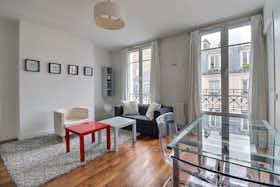 Apartment for rent for €1,802 per month in Paris, Rue Legendre