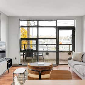 Appartement te huur voor $4,264 per maand in Seattle, Eastlake Ave E