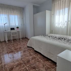 Приватна кімната за оренду для 390 EUR на місяць у Cartagena, Calle Lope de Rueda