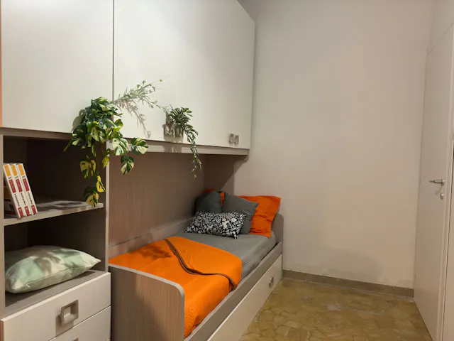 Private room in Viale Alfredo Oriani, Bologna (1504582) room image 2