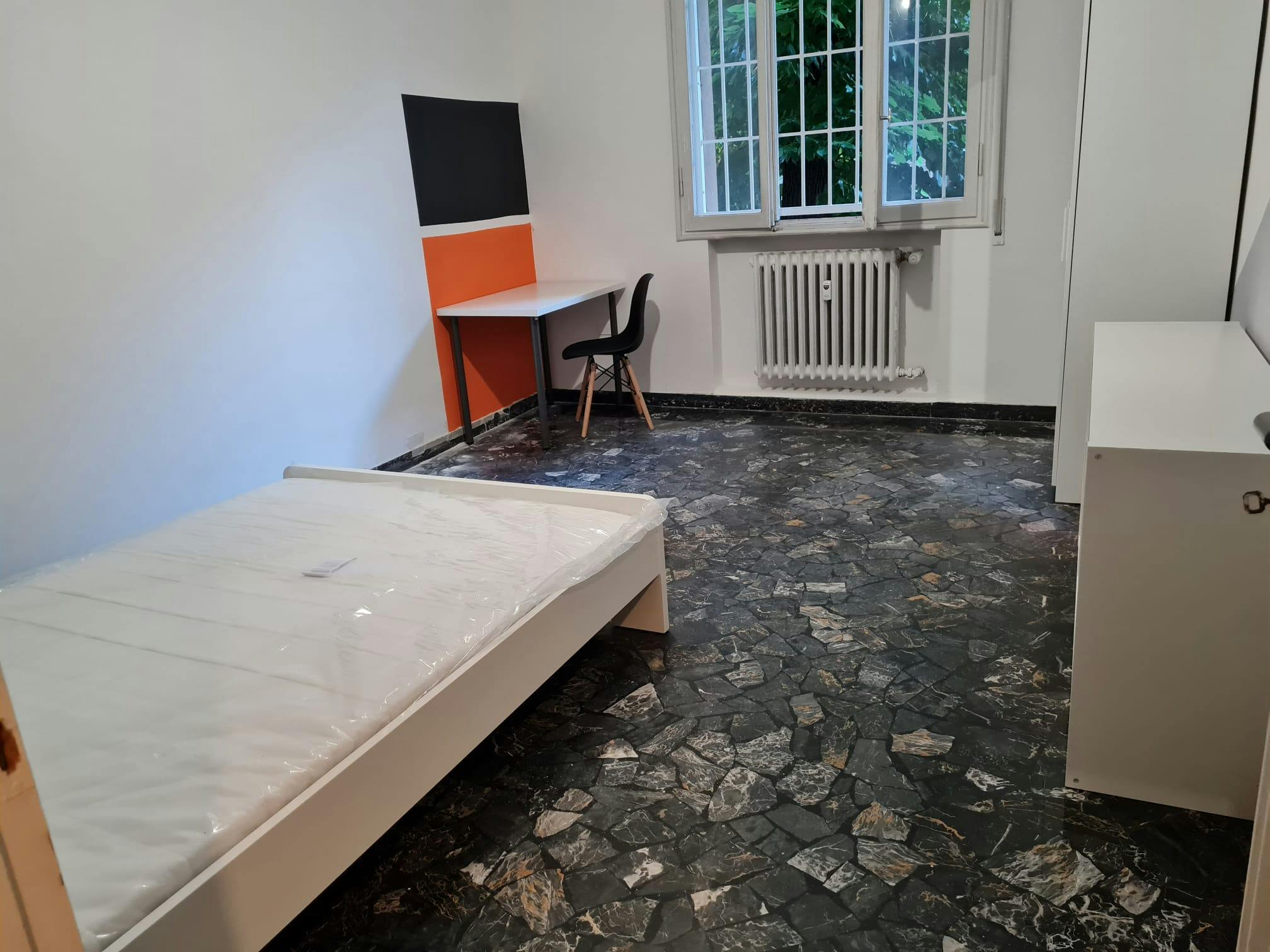 Single room Bologna, 1 bed, 9m² — photo 8