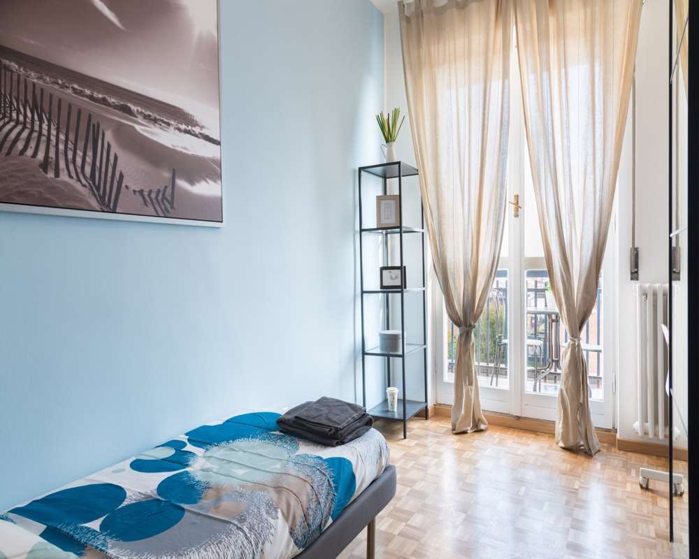 Chambre privée à louer pour 475 €/mois à Cesano Boscone, Via delle Acacie