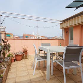 Apartment for rent for €1,750 per month in Barcelona, Passatge de Salvador Riera