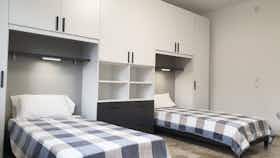 私人房间 正在以 €620 的月租出租，其位于 Venice, Via Trento