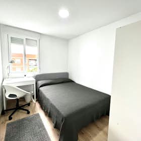 Private room for rent for €390 per month in Getafe, Calle León