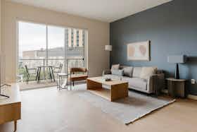 Apartamento para alugar por $2,030 por mês em Oakland, W MacArthur Blvd