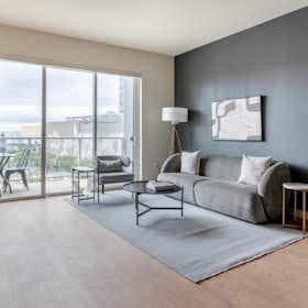 Квартира сдается в аренду за $2,947 в месяц в Oakland, W MacArthur Blvd