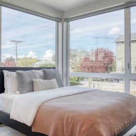 单间公寓 正在以 $2,376 的月租出租，其位于 Seattle, E Marion St