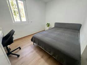 Private room for rent for €420 per month in Getafe, Calle Hortensia