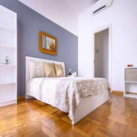 Private room for rent for €1,045 per month in Milan, Piazzetta Guastalla