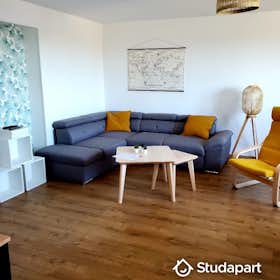 Private room for rent for €495 per month in Trélazé, Rue Jean Jaurès