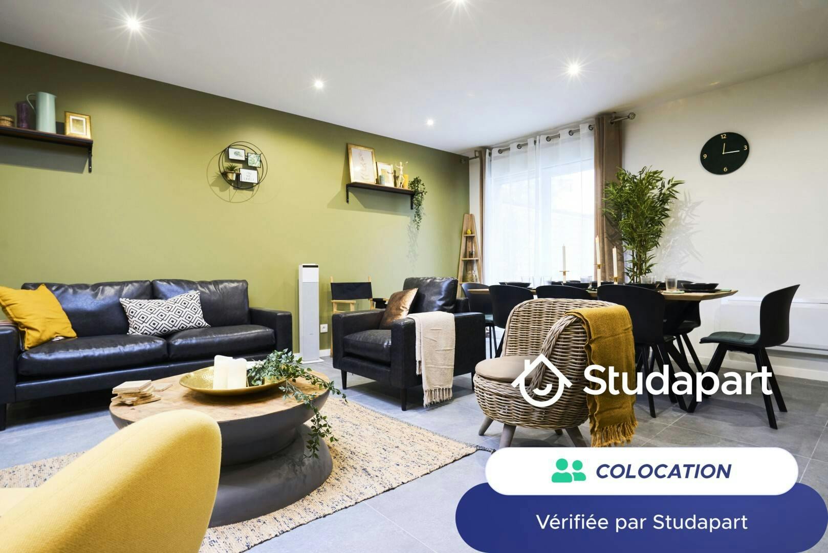 Private room for rent on Rue Auber, Lille - Plus