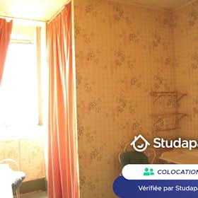 Private room for rent for €340 per month in Dijon, Rue Louis Pasteur