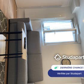 Квартира сдается в аренду за 690 € в месяц в Angers, Rue Saint-Jacques