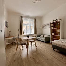 Apartamento en alquiler por 849 € al mes en Vienna, Koflergasse