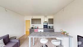 私人房间 正在以 €360 的月租出租，其位于 Grenoble, Avenue Malherbe