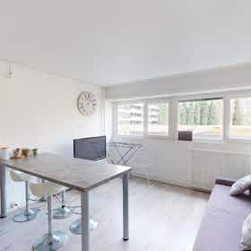 Отдельная комната сдается в аренду за 360 € в месяц в Grenoble, Avenue Malherbe