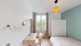 私人房间 正在以 €473 的月租出租，其位于 Rennes, Avenue Gaston Berger