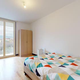 Private room for rent for €400 per month in Clermont-Ferrand, Allée des Capucines