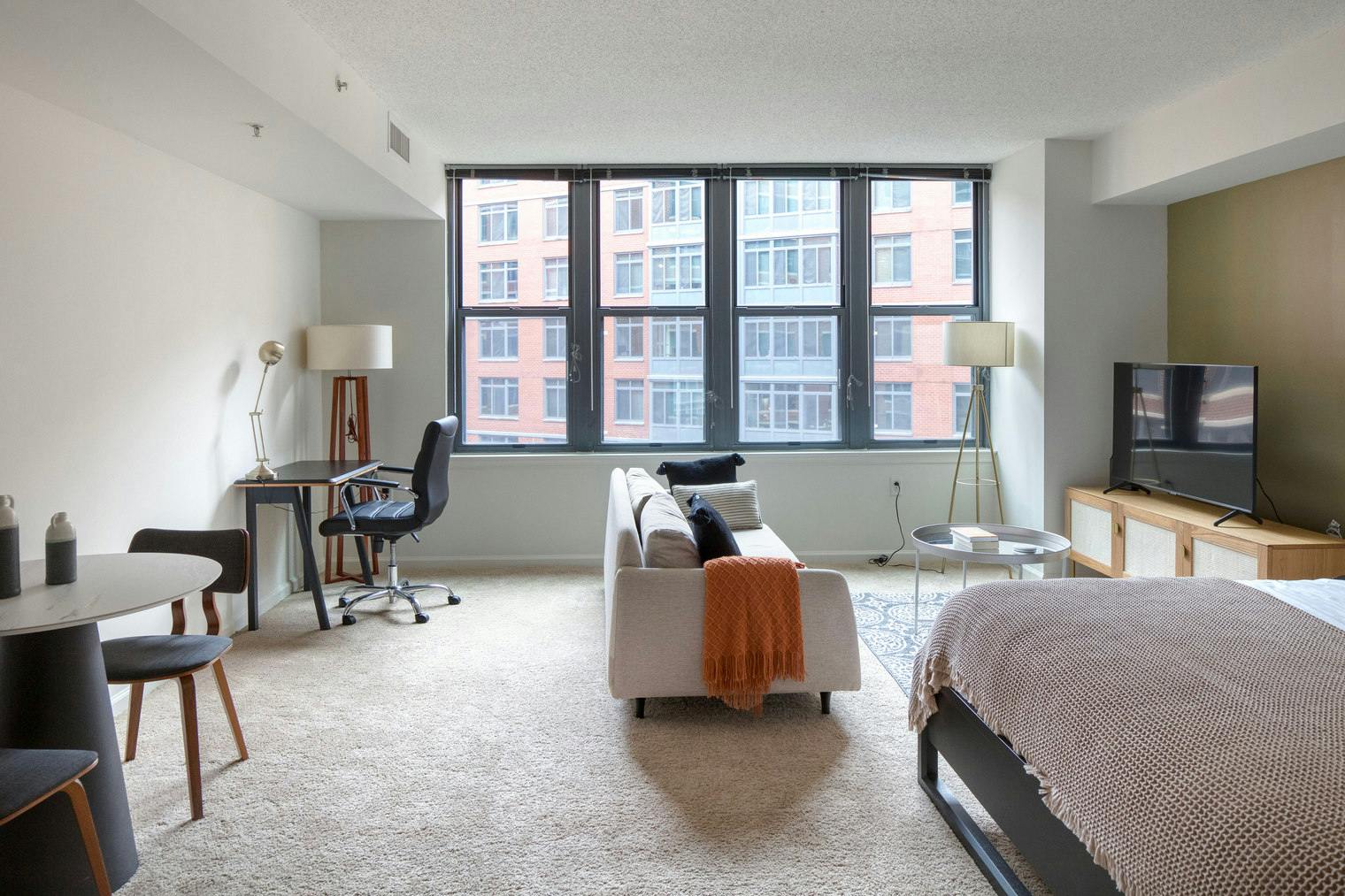 Studio zu mieten für $3,352 pro Monat in Washington, D.C., I Street Southeast