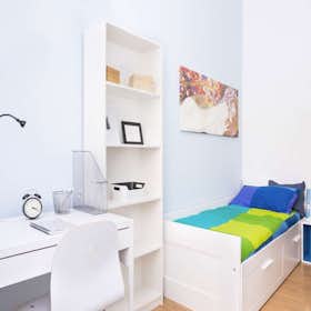 Private room for rent for €745 per month in Milan, Via Legnone