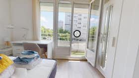 Отдельная комната сдается в аренду за 505 € в месяц в Orléans, Allée des Roseraies
