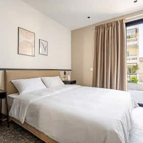 Appartement te huur voor € 925 per maand in Athens, Kallifrona