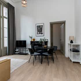 Appartement à louer pour 1 900 €/mois à 's-Hertogenbosch, Clarastraat