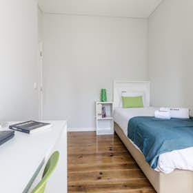 Private room for rent for €690 per month in Lisbon, Rua Filipe Folque