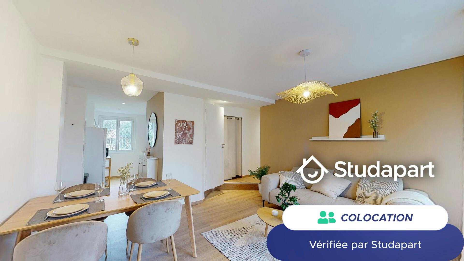 Cameră privată de închiriat pentru 510 EUR pe lună în Montpellier, Rue de l'École Normale