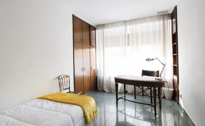 Carrer del Poeta Querol, Valencia - in Valencia