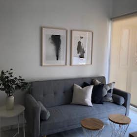 Apartamento for rent for 2250 € per month in Málaga, Calle Alta