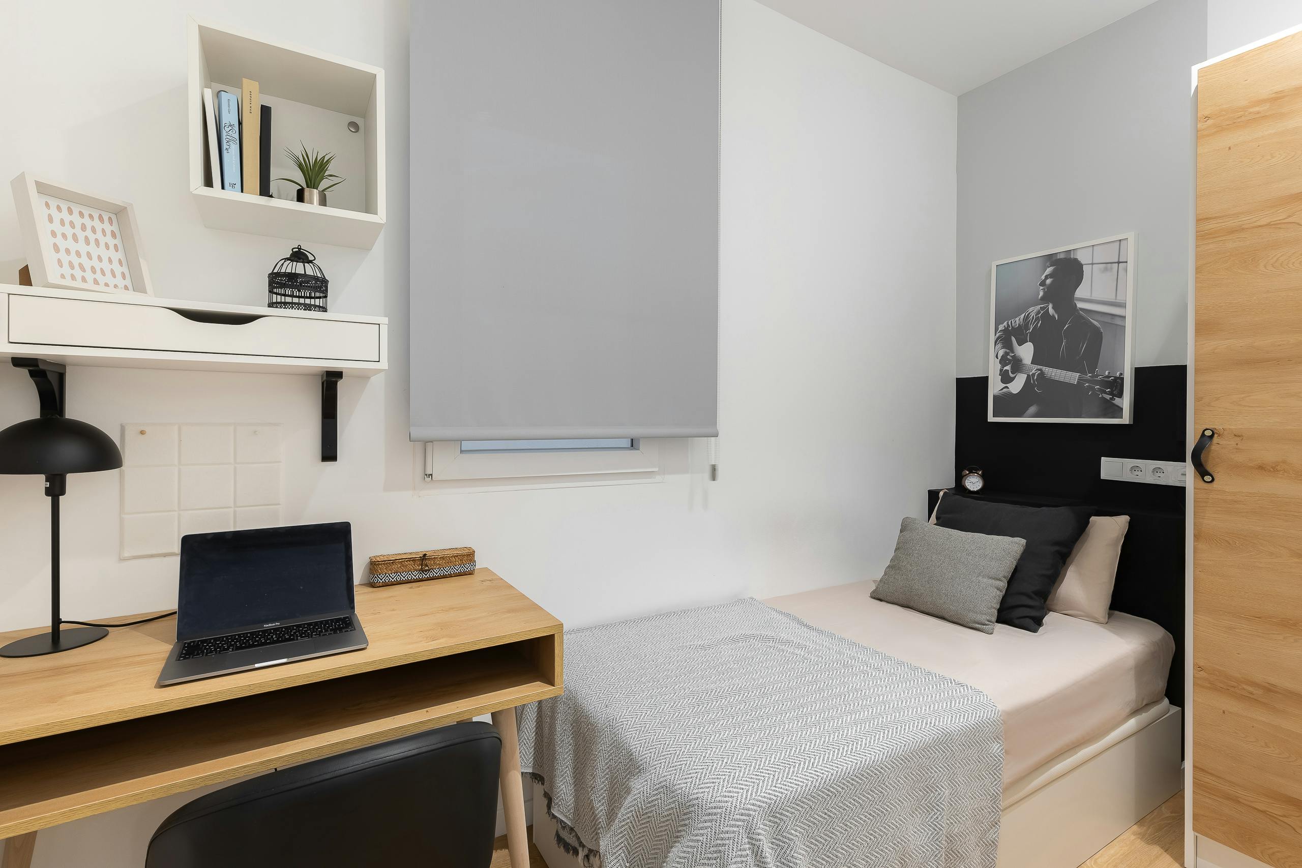 Private room for rent for €504 per month in Valencia, Calle Salamanca