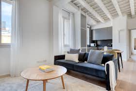 公寓 正在以 €1,137 的月租出租，其位于 Barcelona, Carrer de Pau Claris