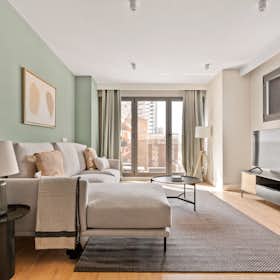 Apartment for rent for €3,281 per month in Barcelona, Via Augusta