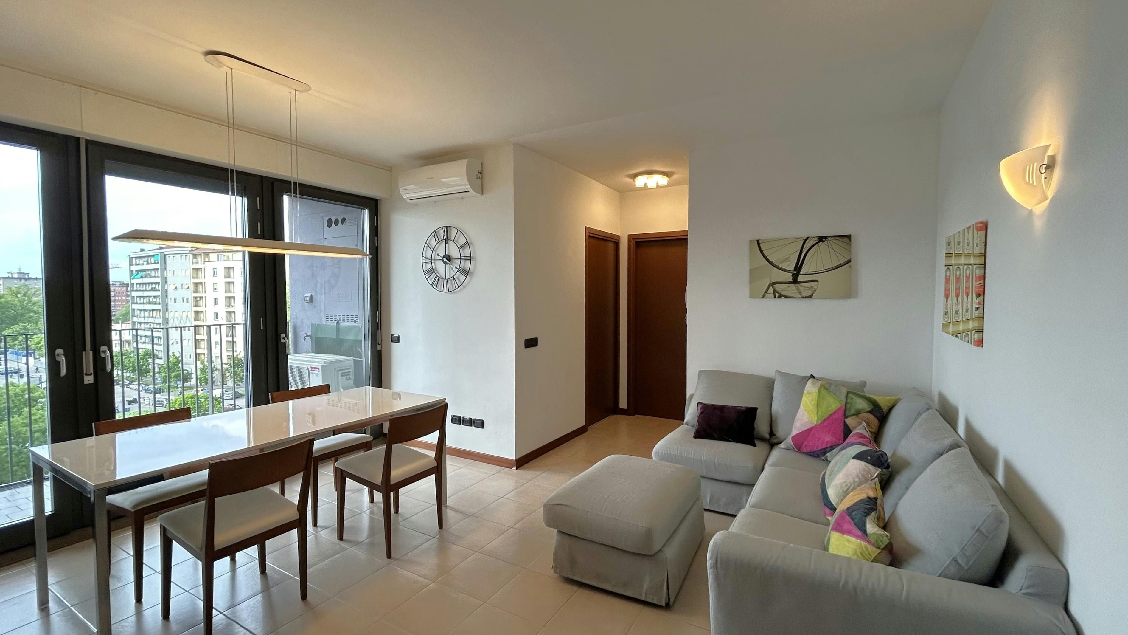 Largo Marco Zanuso, Milan