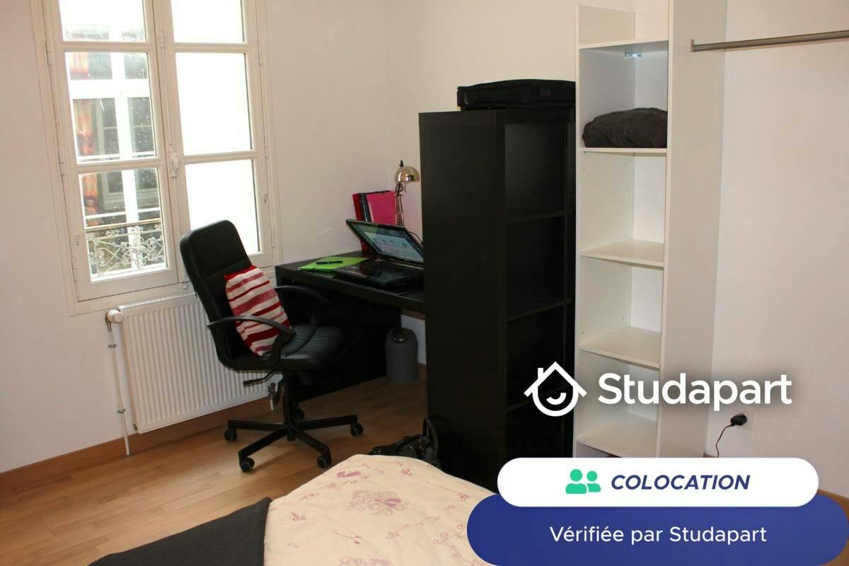 Pièce à Compiègne