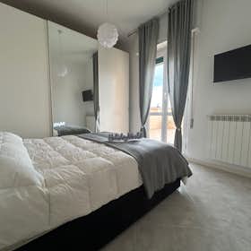 Appartamento for rent for 4.276 € per month in Savona, Via Filippo Turati
