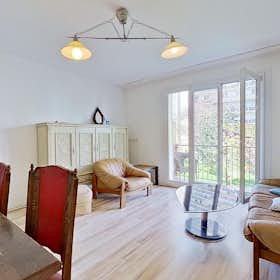 WG-Zimmer for rent for 388 € per month in Strasbourg, Rue d'Upsal