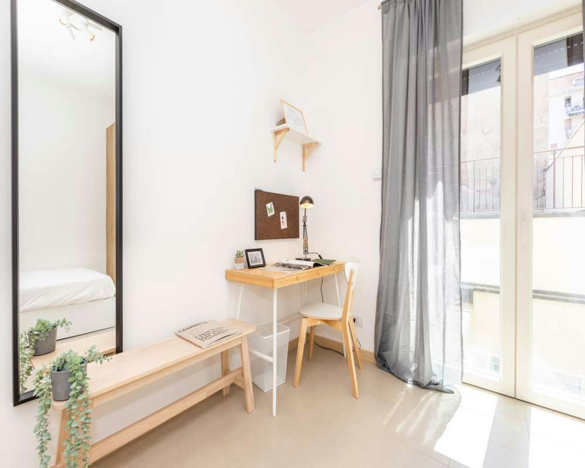 Via Gardone, Milan preview