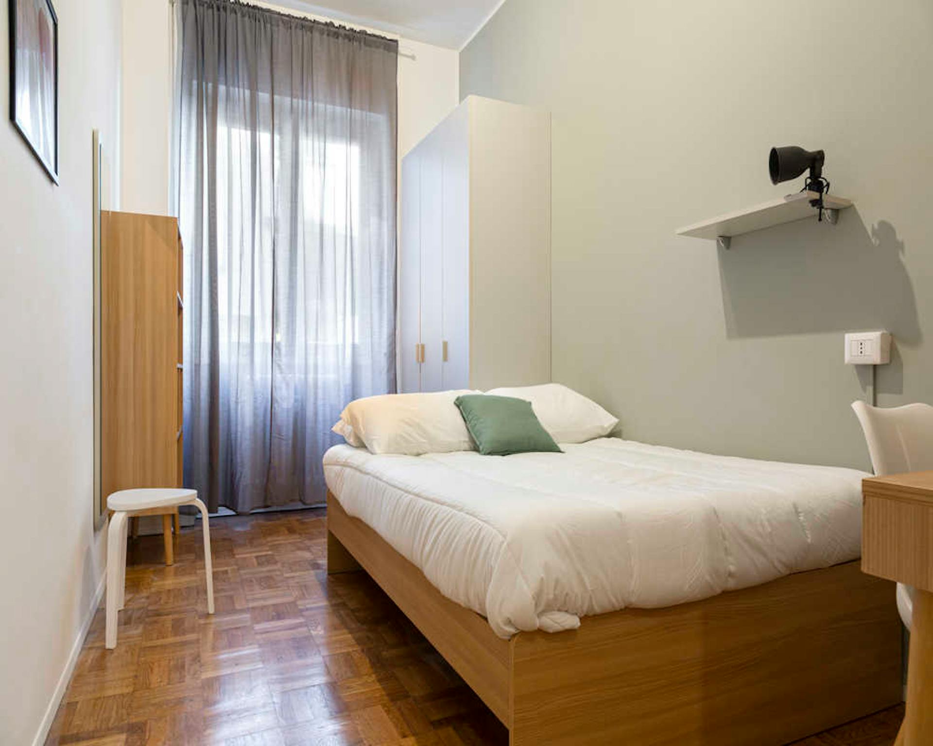 Via Amatore Sciesa, Milan preview