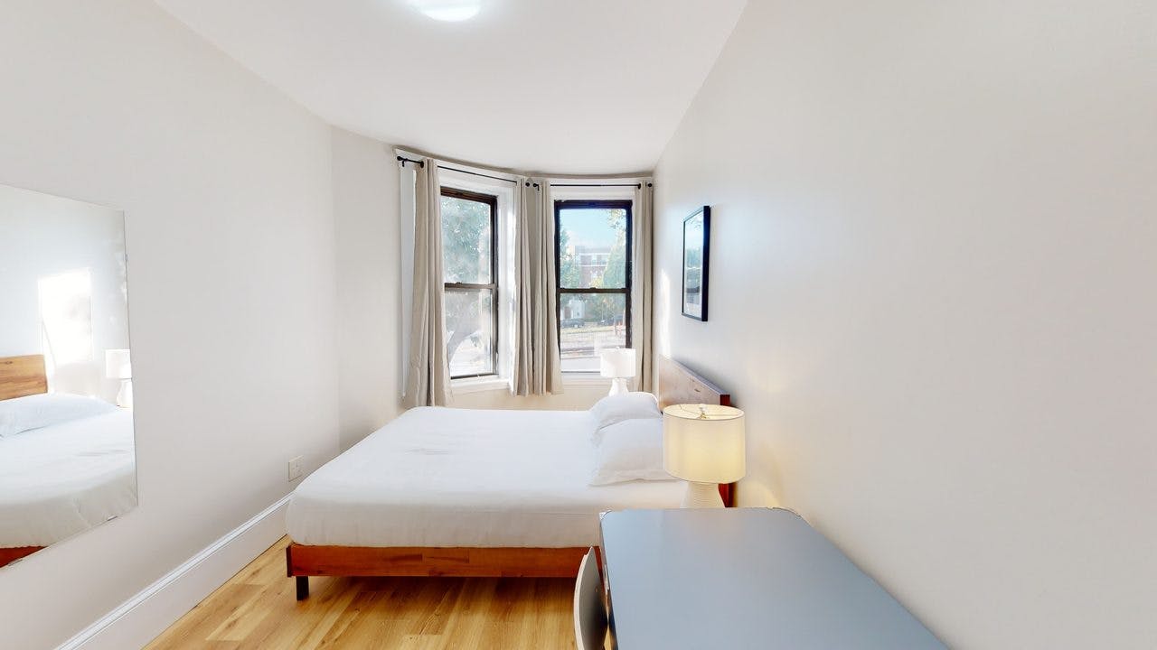 WG-Zimmer zu mieten für $69 pro Monat in Brighton, Commonwealth Ave