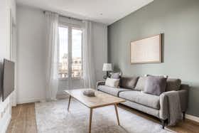 Appartement te huur voor € 1.212 per maand in Barcelona, Gran Via de les Corts Catalanes