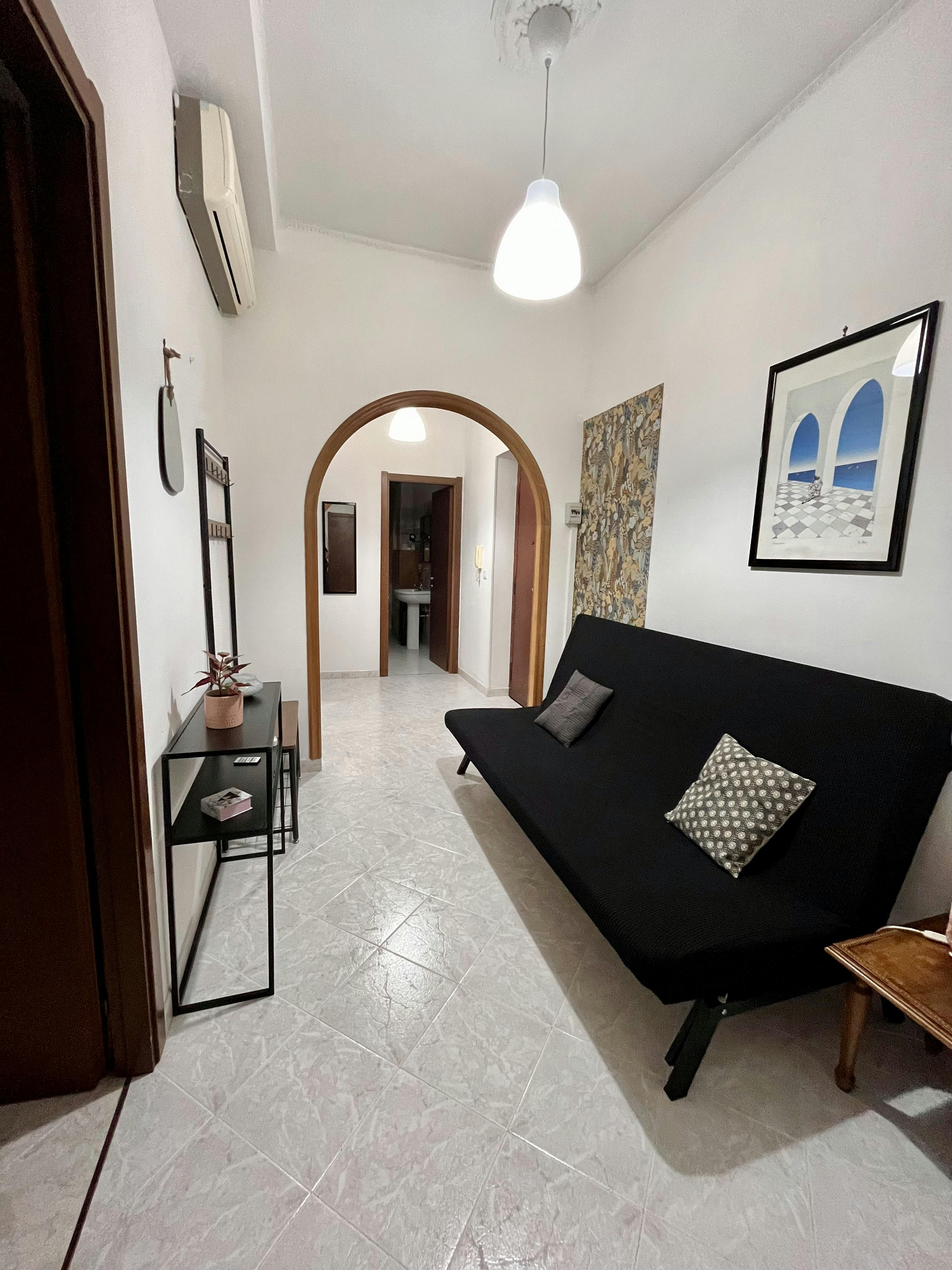 Apartamento para alugar por € 1.400 por mês em Rome, Via delle Naiadi