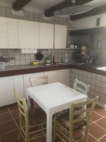 Habitación privada en alquiler por 450 € al mes en Trento, Via Vittorio Marchesoni